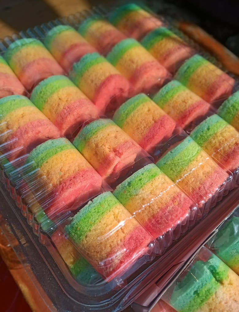 Rainbow rolls