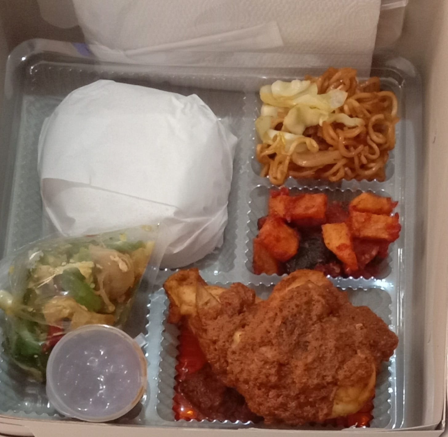 Paket Nasi Rendang Ayam