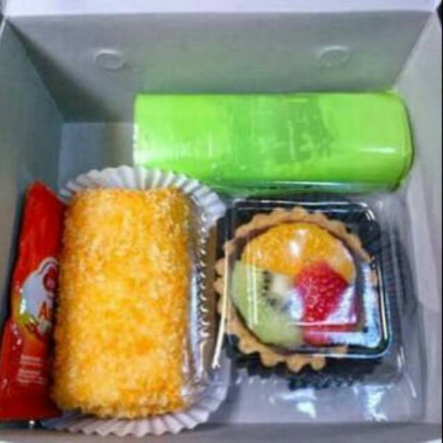 Snack Box Y&amp;Y