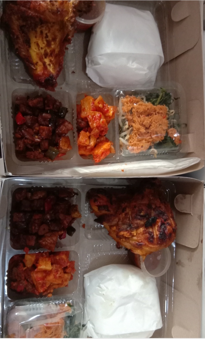 Paket Nasi Rames Ayam bakar