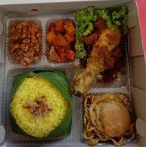 Paket Nasi kuning