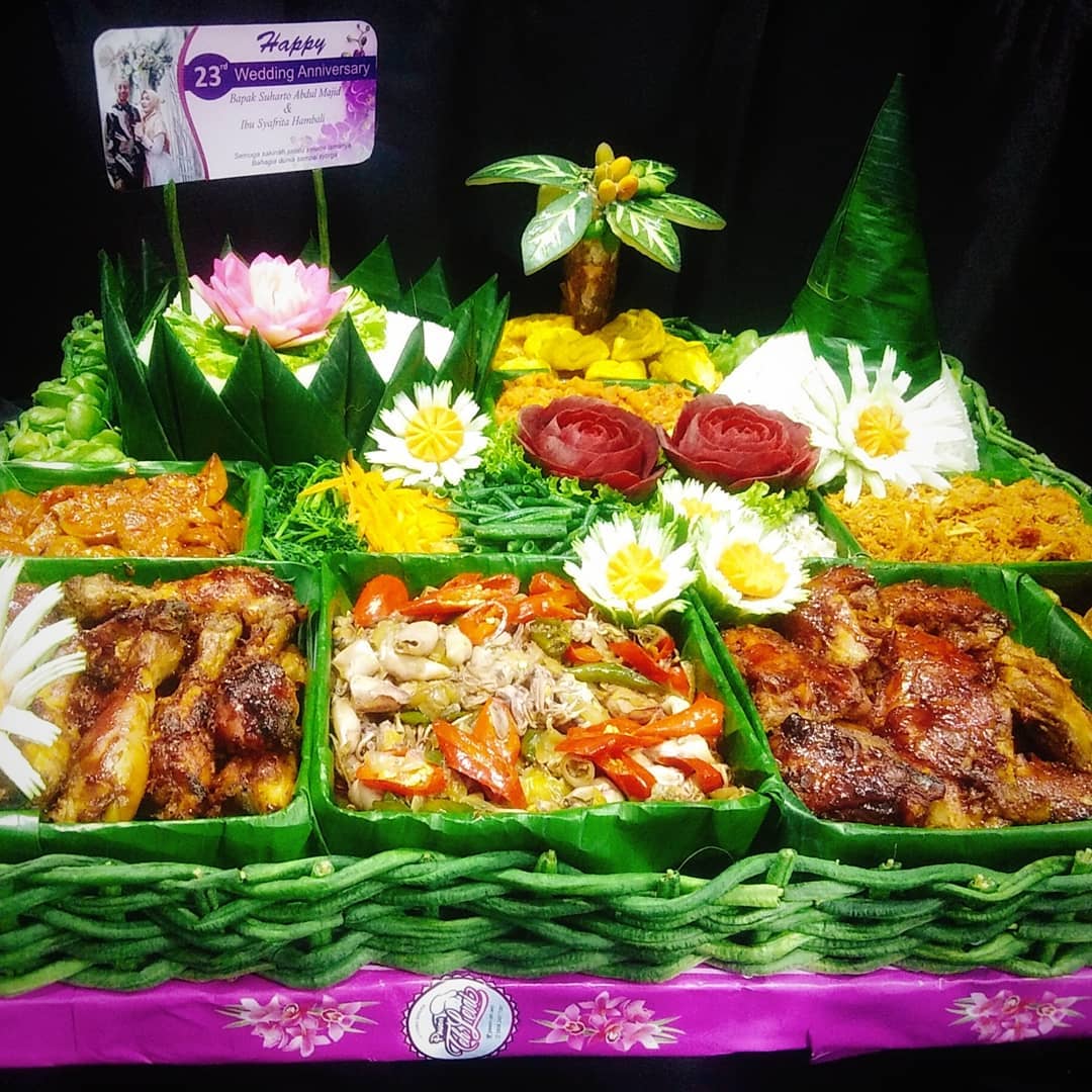 Tumpeng Liwet