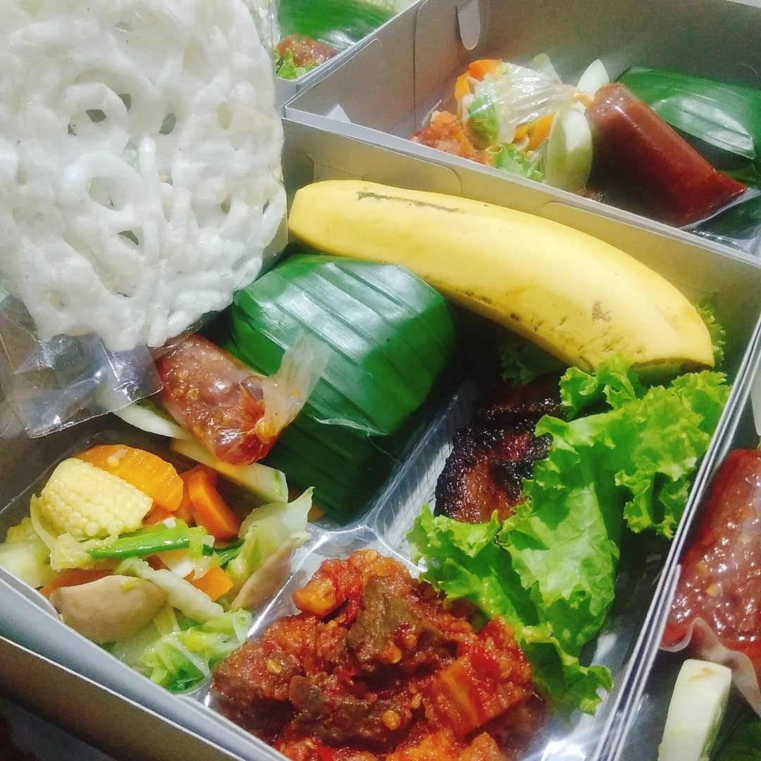 Nasi Box Ayam Bakar