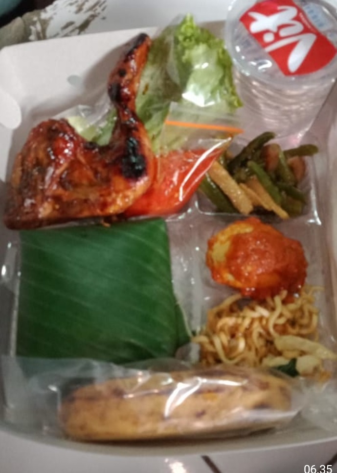 PAKET NASI AYAM BAKAR