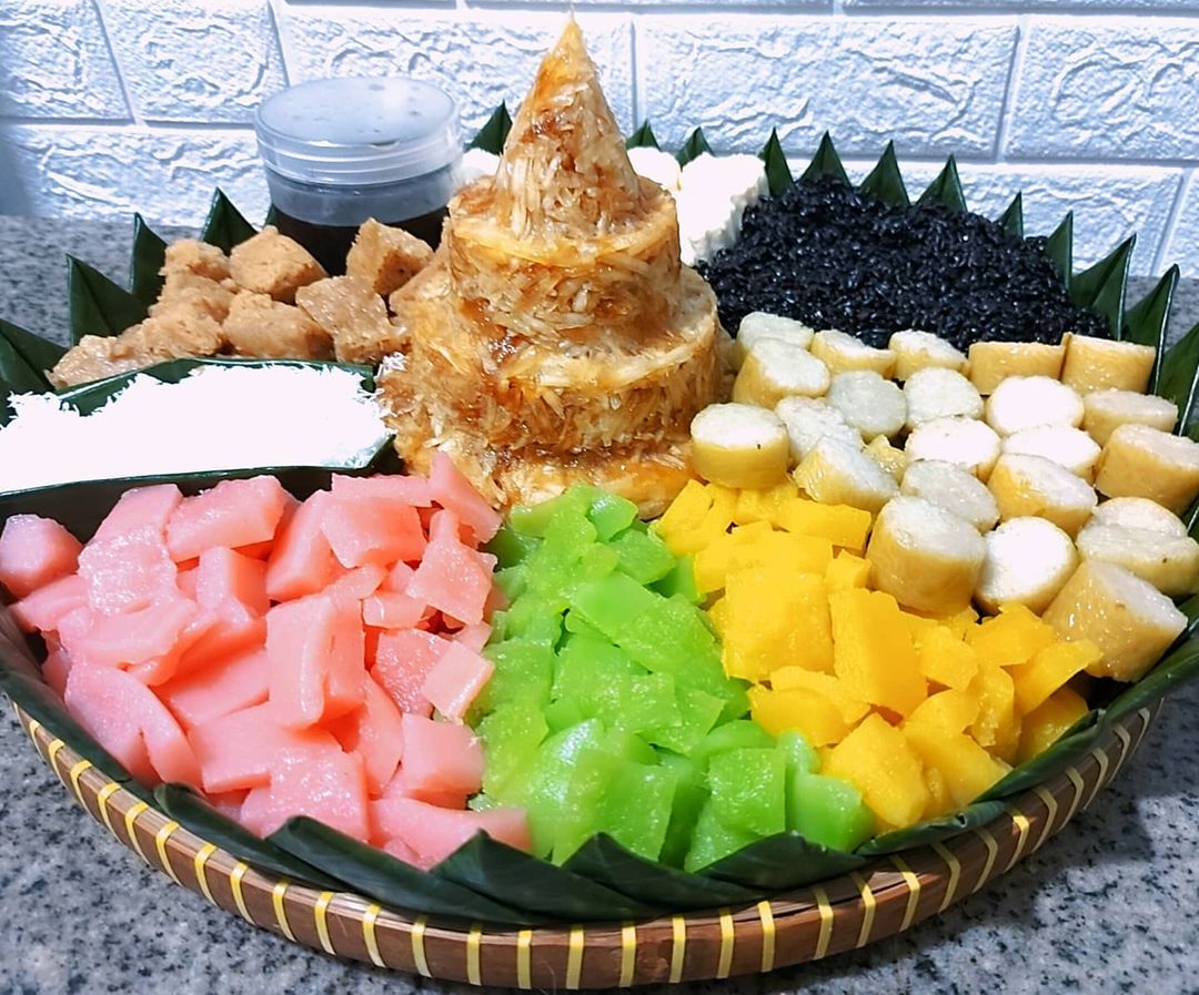 Tumpeng Jajanan Pasar