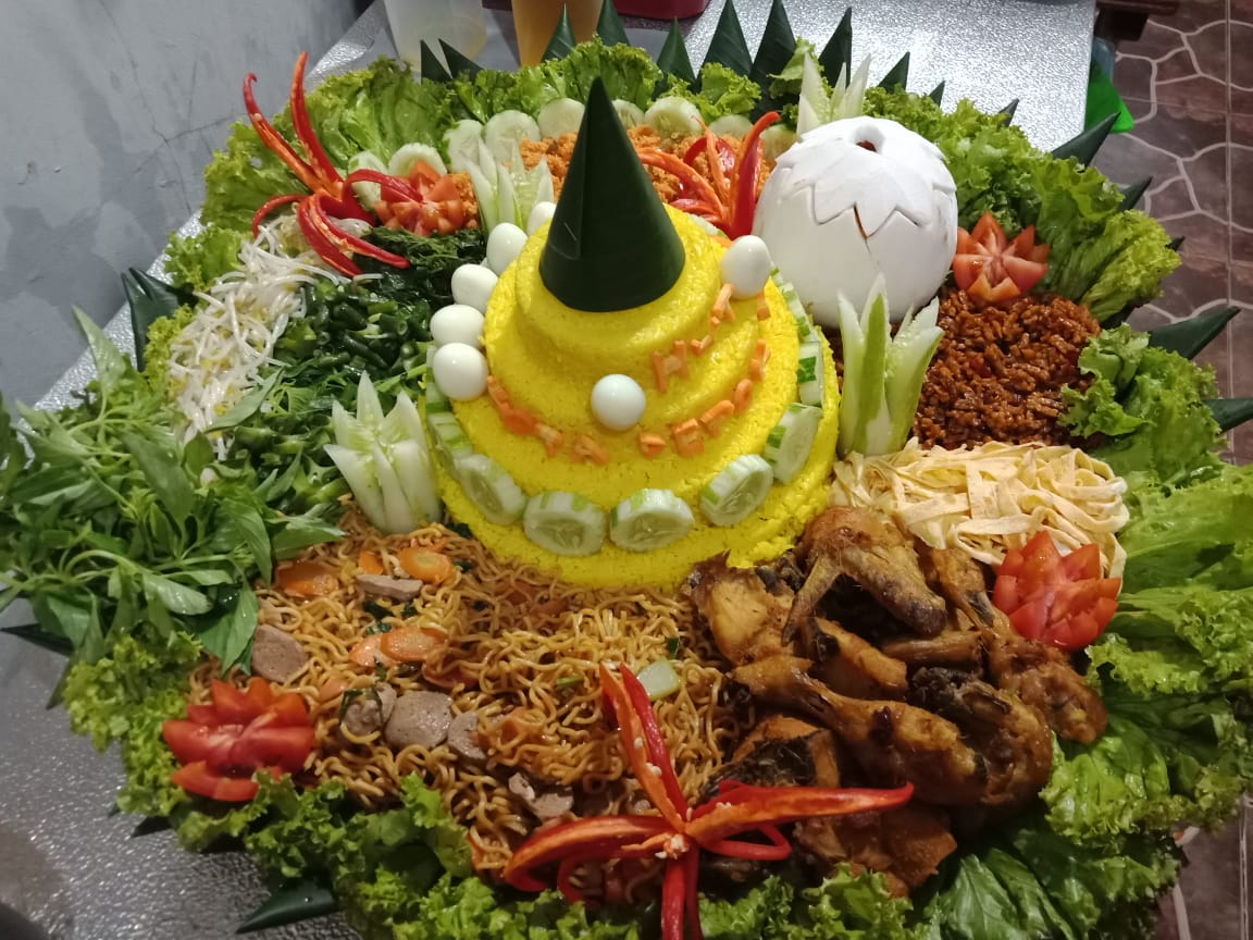 Tumpeng