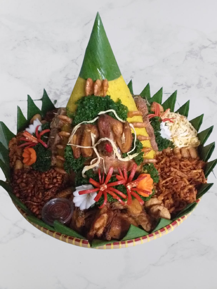 Tumpeng Kuning Ressa