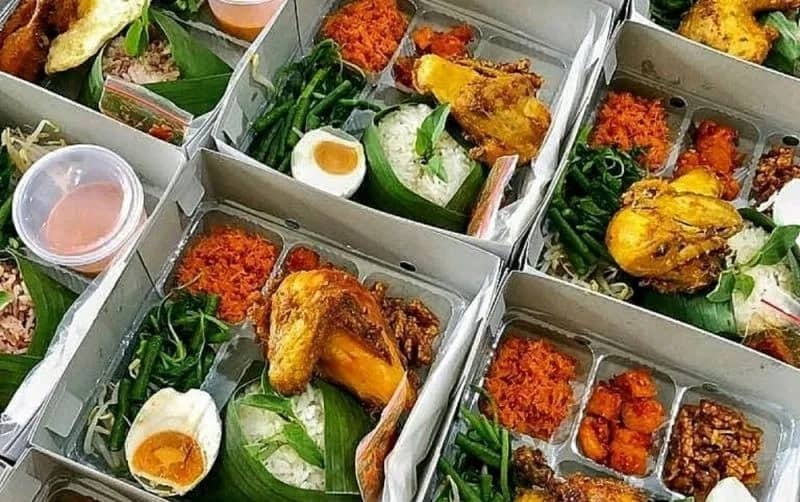 PAKET NASI KOMPLIT 01