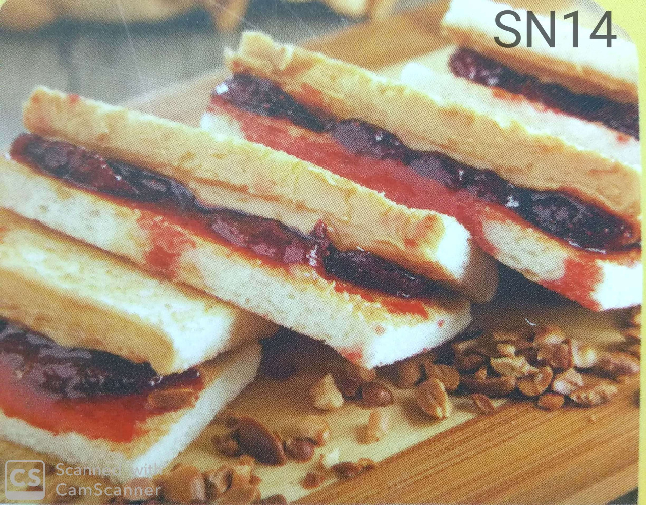 PAKET 9 SNACK BOX - Roti Panggang Peanut Strawberi