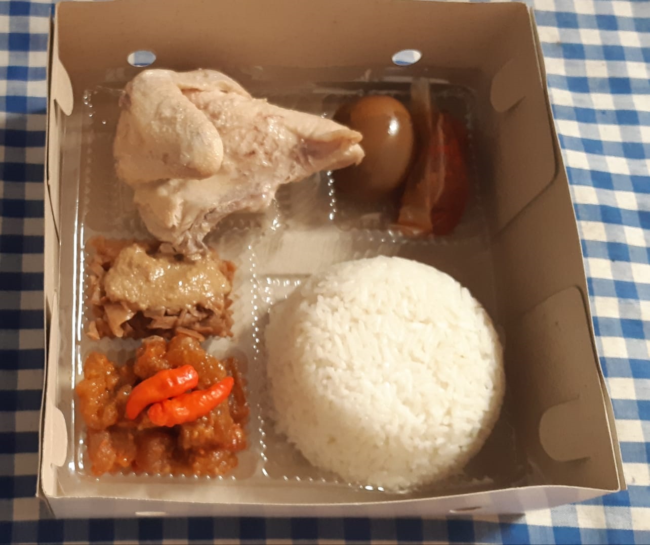 Paket Nasi Gudeg Komplit