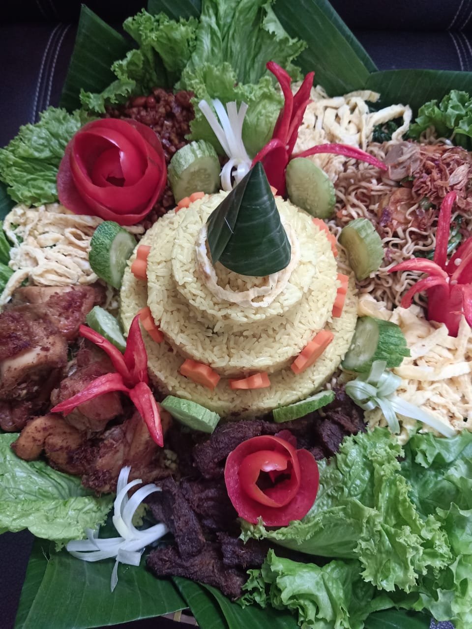 Nasi Tumpeng