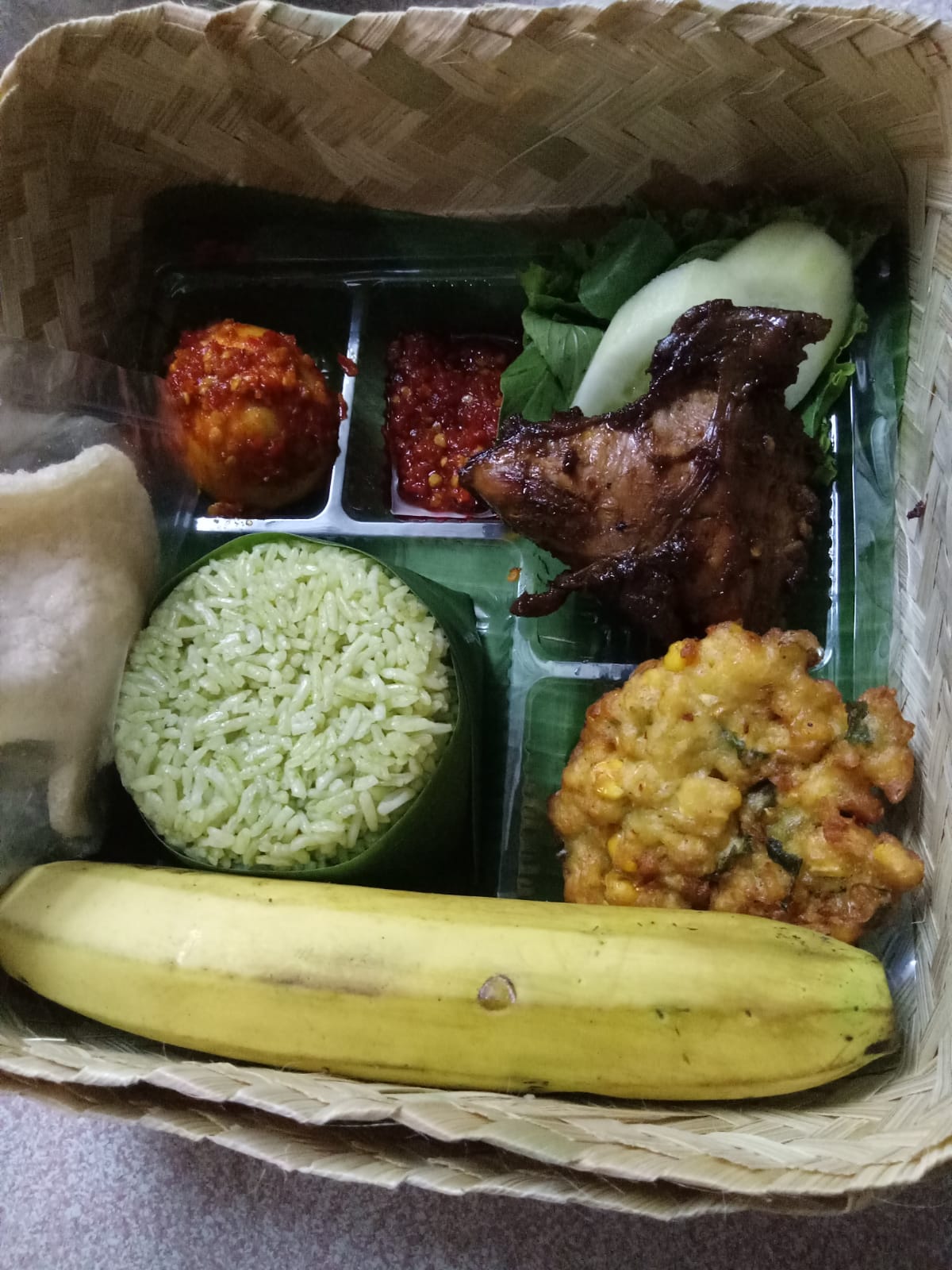 Nasi Ijo Istimewa