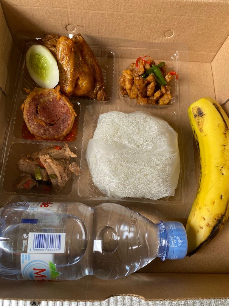 PAKET NASI BOX A