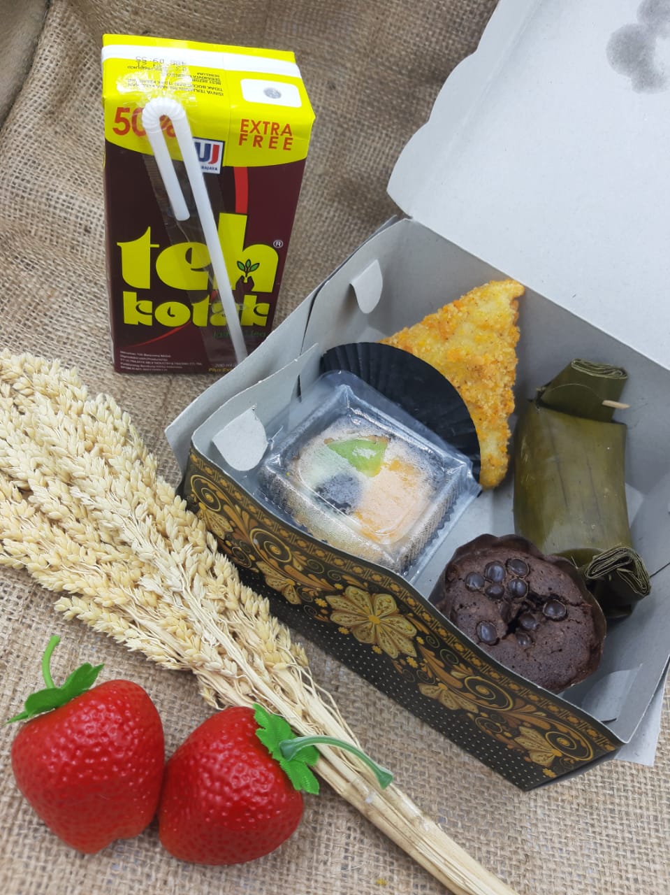 Paket Snack Box