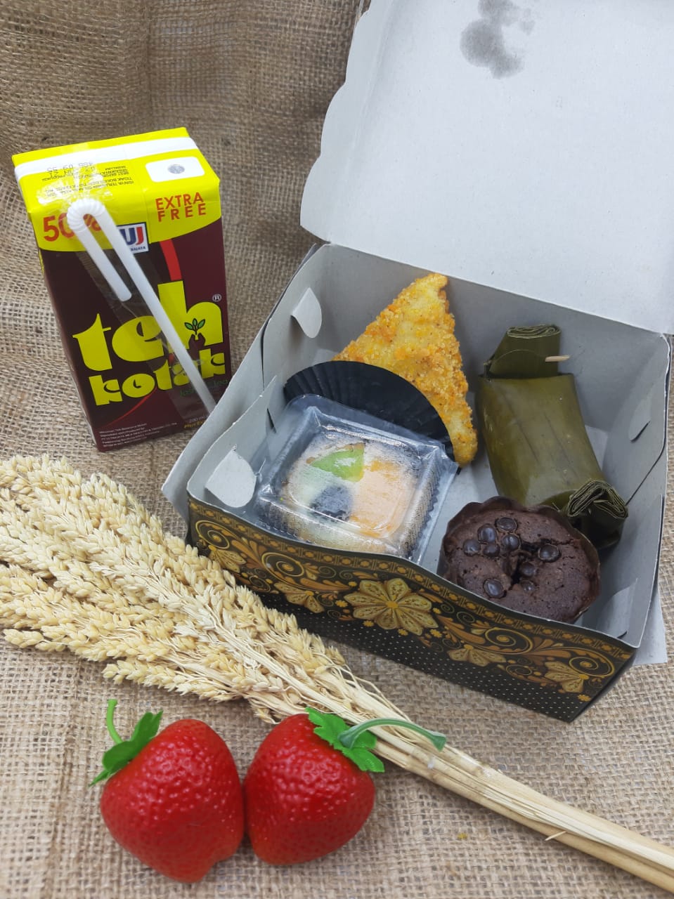 Paket Snack Box