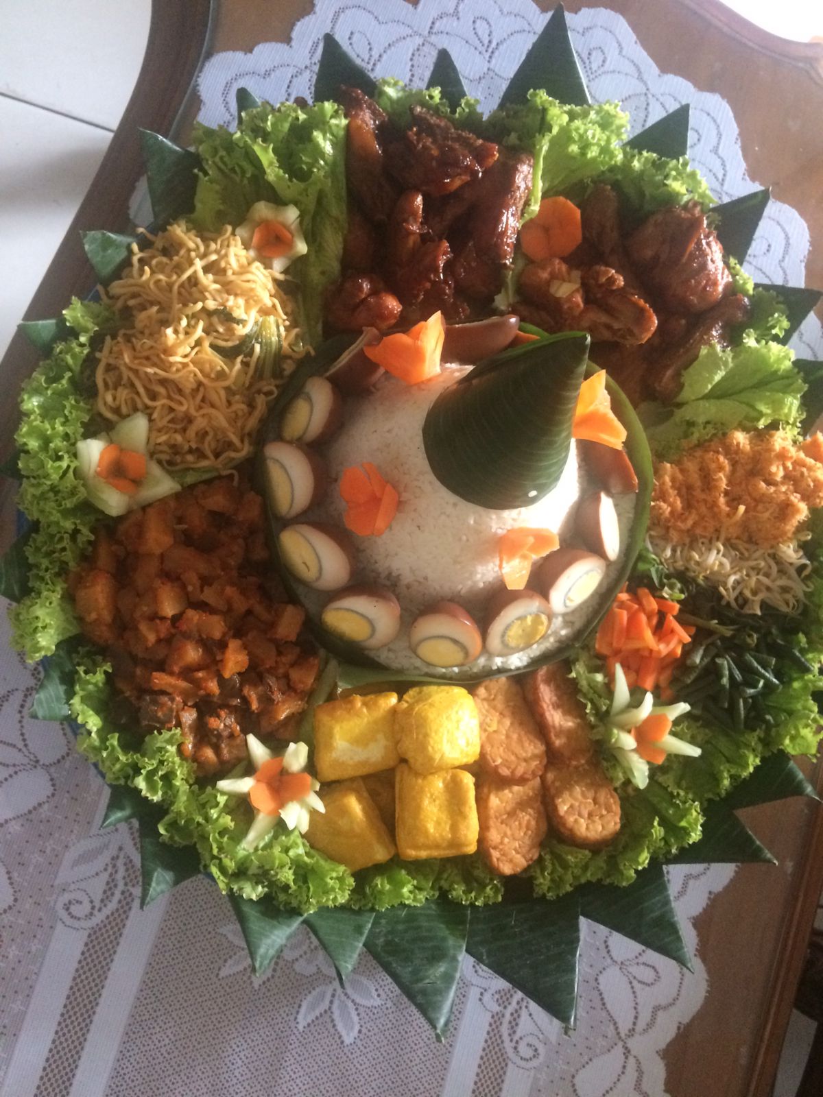 Nasi Tumpeng