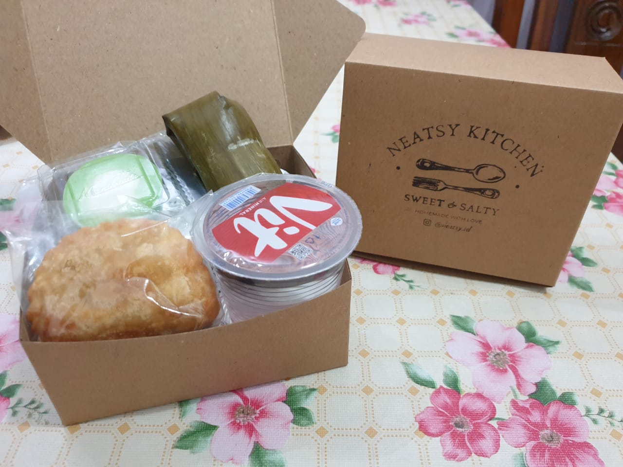 Snack Box ( 1 )