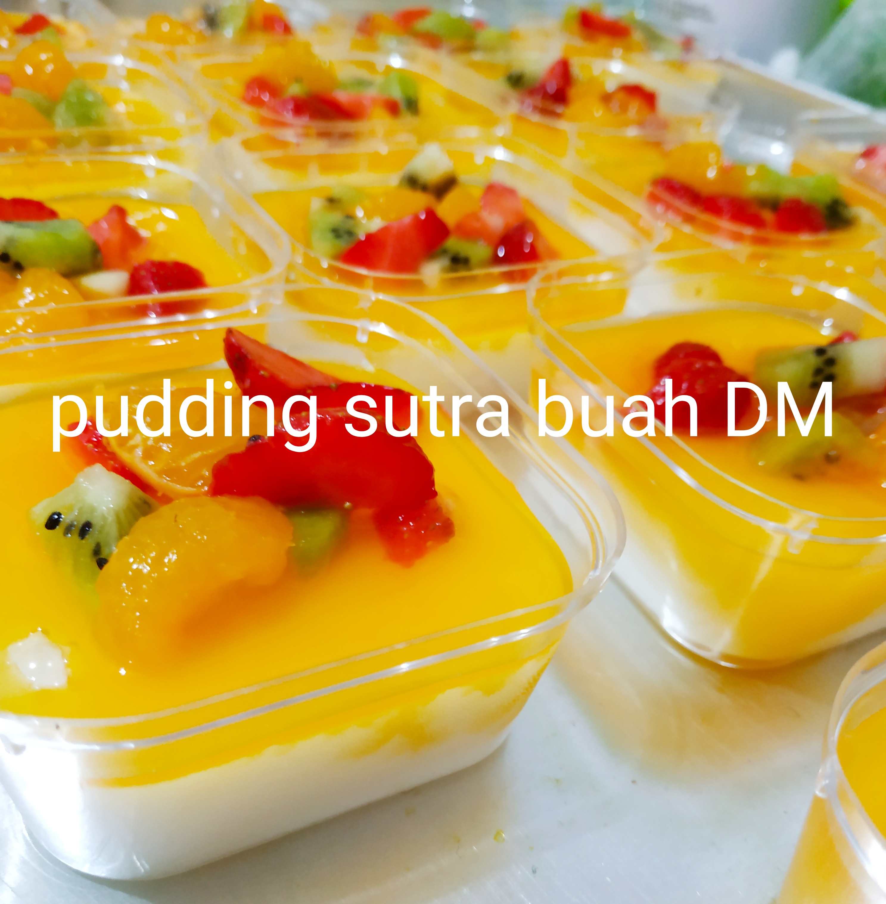 Pudding sutra buah