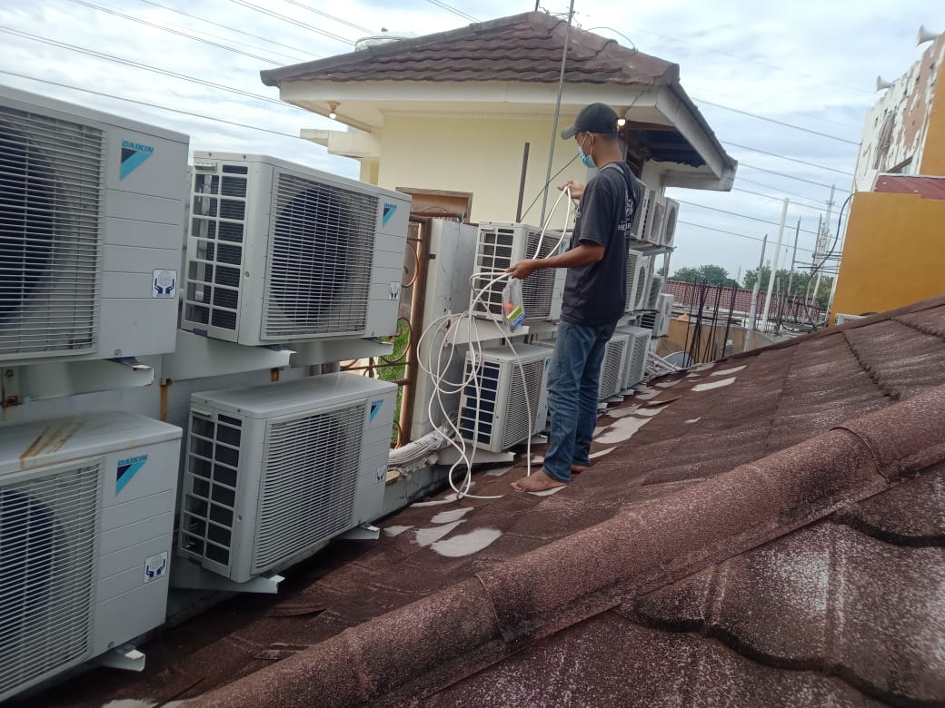 SERVICE AC