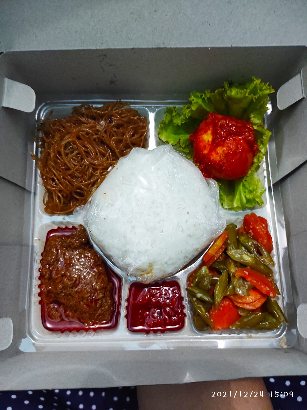 Nasi Box Rendang