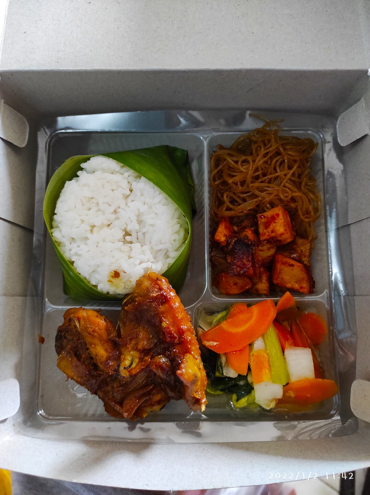 Nasi Box Ayam Rica-Rica