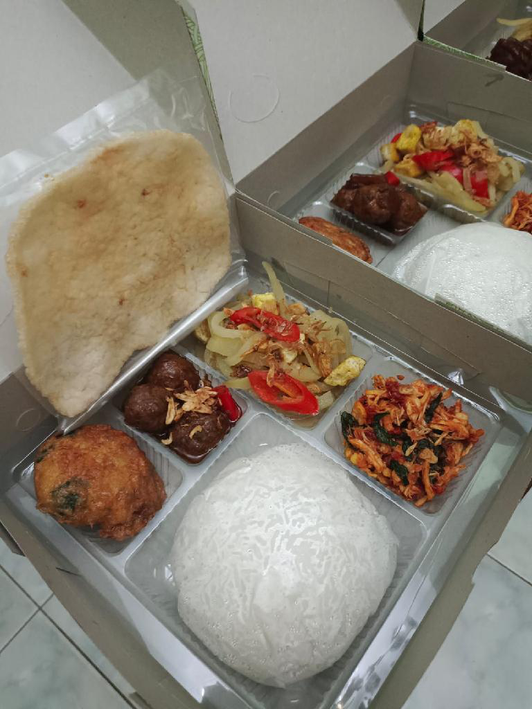 NASI BOX KOMPLIT2