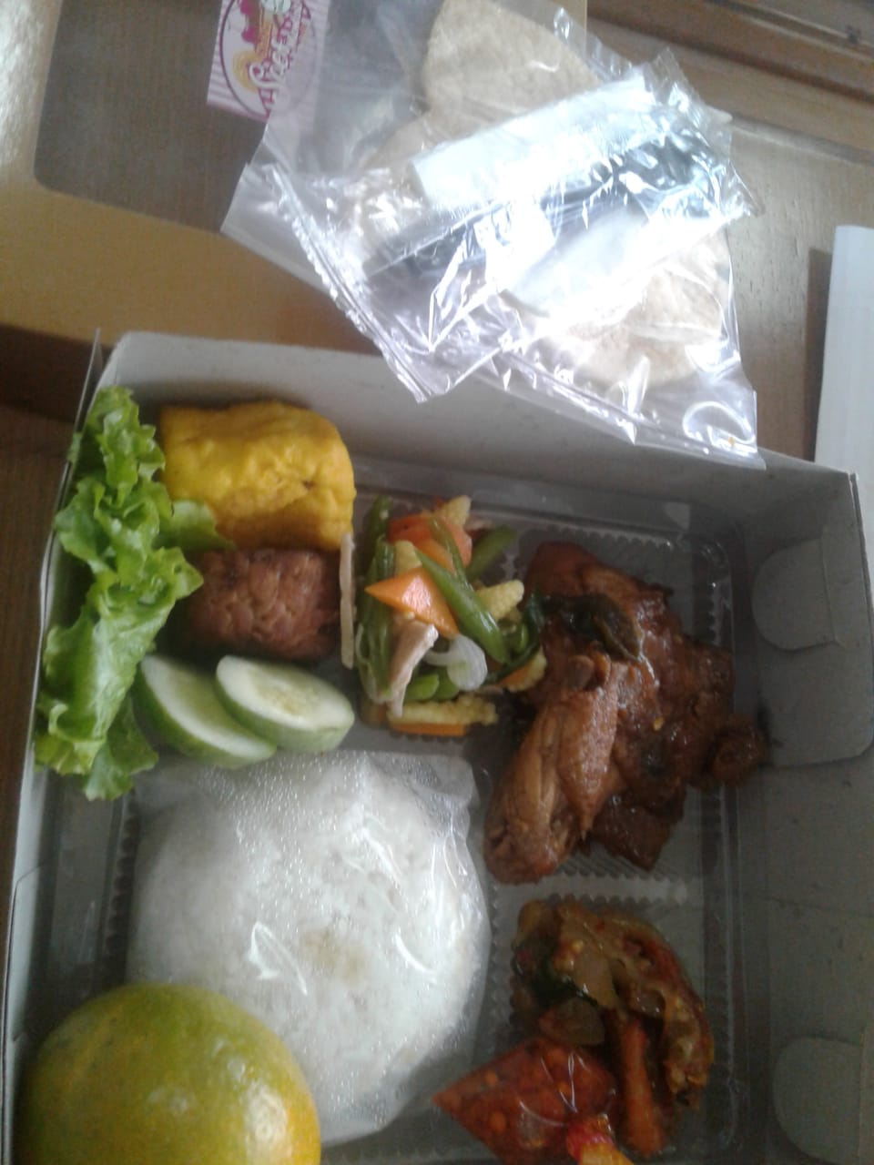 Nasi Box &amp; snack Box premium