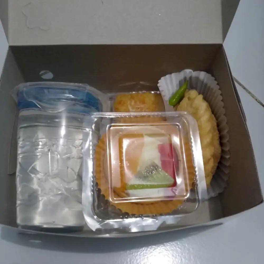 Snack box 51