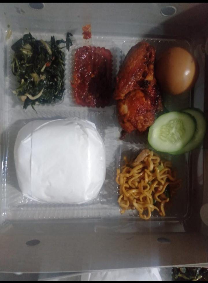 PAKET NASI BOX A