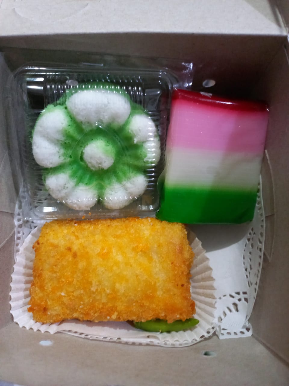 Paket Snack Box 3