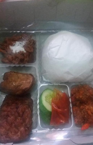 Paket Nasi Box 7 (RAFI N FAIZ CATERING)