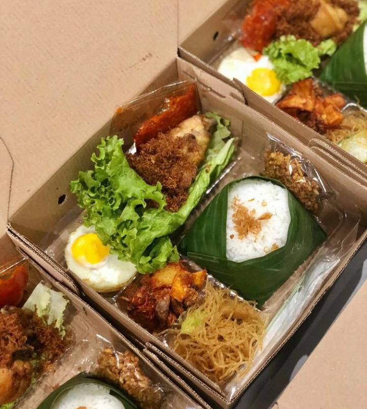 PAKET NASI BOX