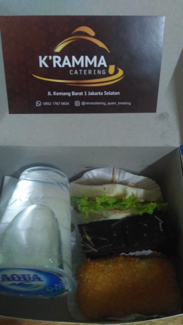 Paket snack box D