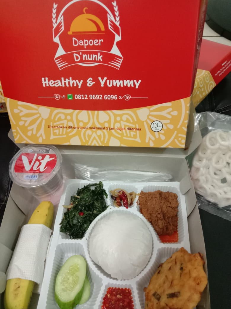 Nasi Box Dapoer D'nunk