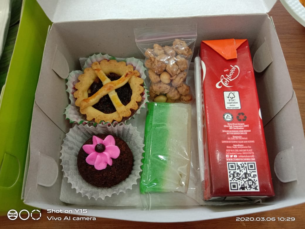 Paket Snack Box D