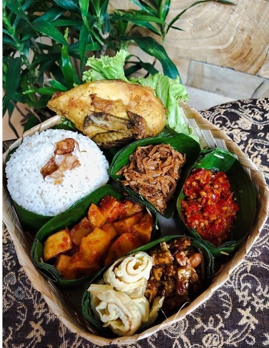 Paket Nasi Timbel - Dapoer Tati 77