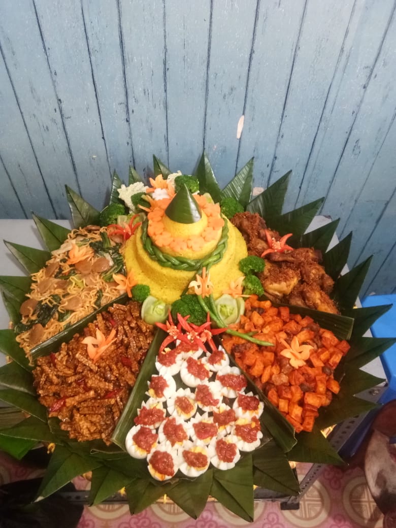 Tumpeng - Dapoer Tati 77