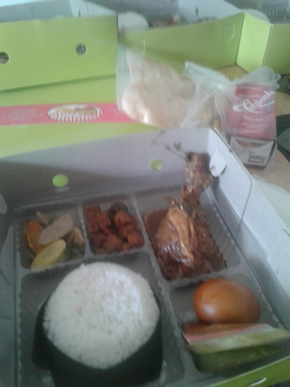 Nasi Box Premium soes Montoq