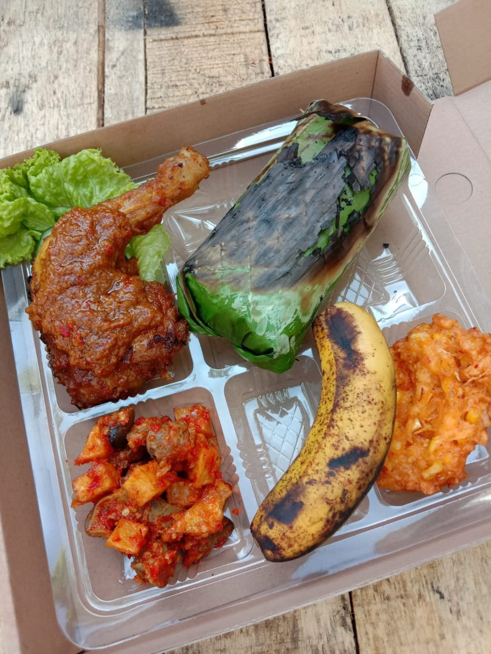 nasi box ayam bumbu rujak