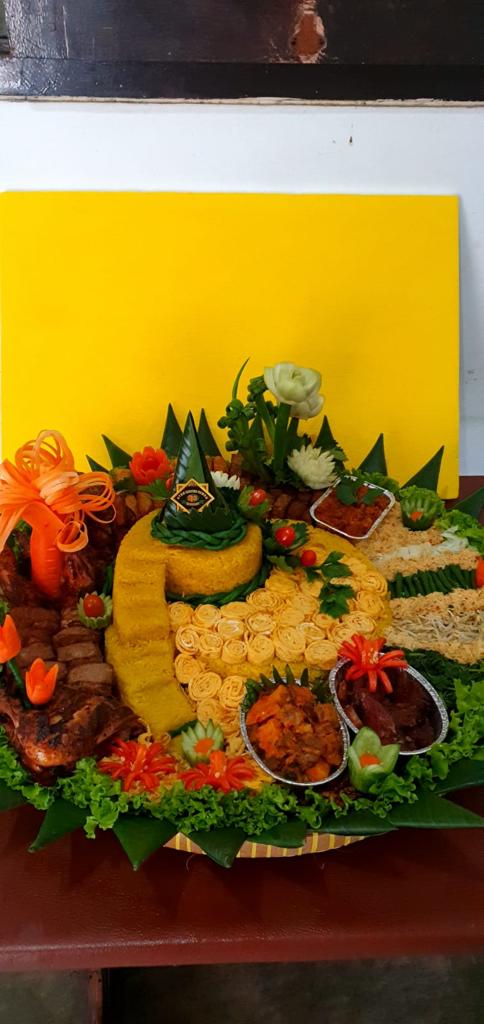 TUMPENG BESAR