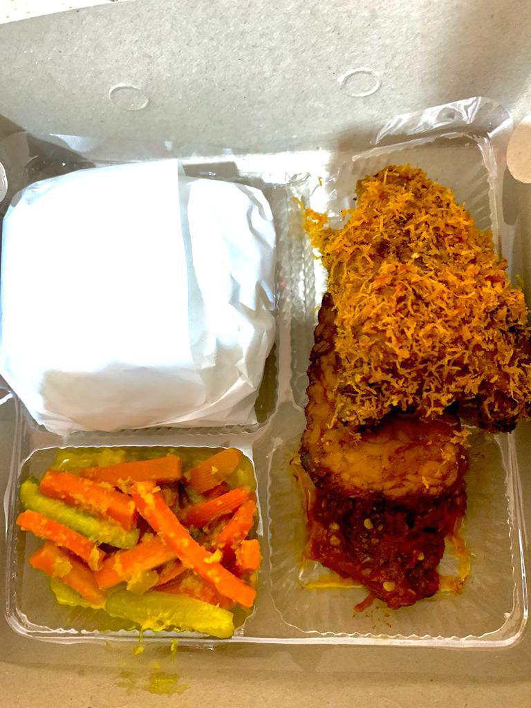 Paket Ayam Serundeng1