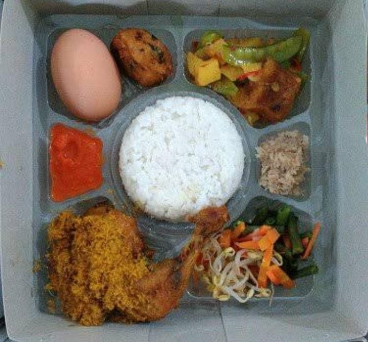 NASI BOX REMPAH LAUK MELIMPAH