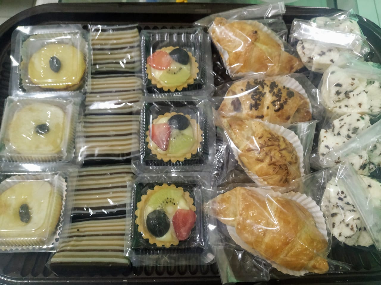 Snack Box Dapoer Sarijadi