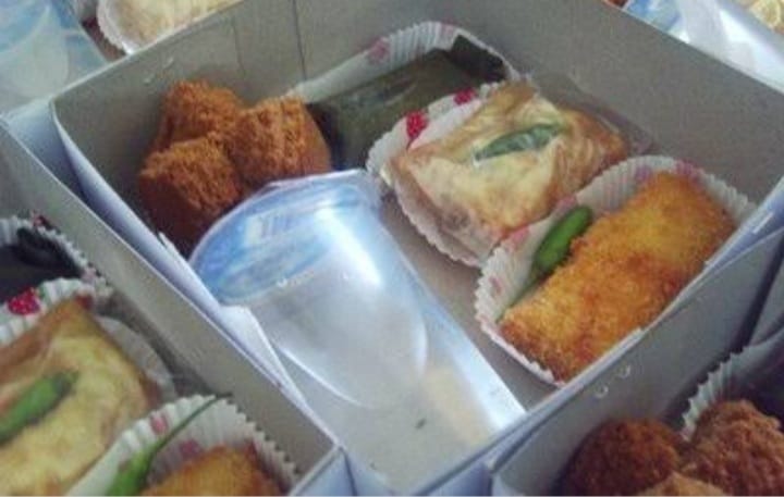 PAKET KUE ENAK