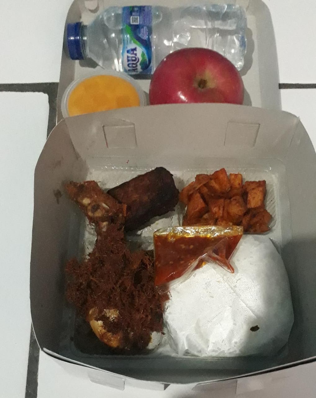 Nasi box paket A warung kurniasih