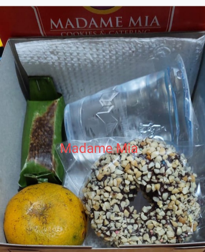 Paket Snack box 18