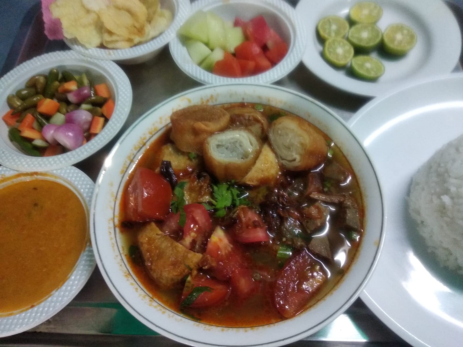 SOTO BETAWI TANPA SANTAN