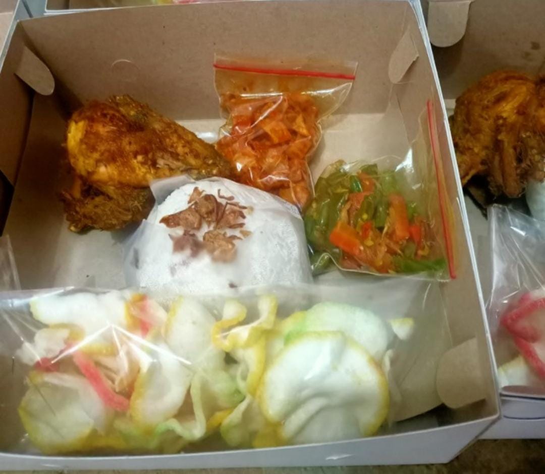 Paket Nasi Box Riani