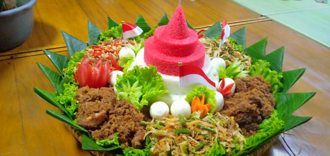 Tumpeng