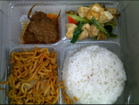 Nasi Box Anggur I